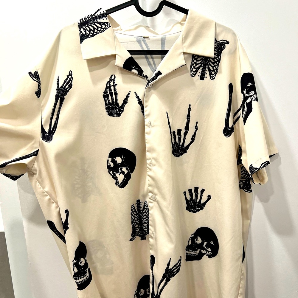 Skull & Hand Button Up